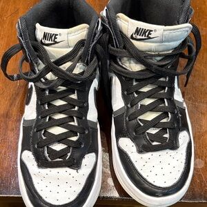 Nike Dual-Tone High-Top Sneakers Womens Size 6.5